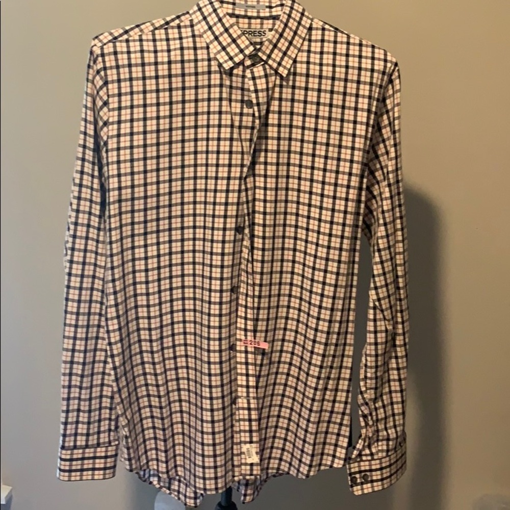 Men’s Express Fitted button down shirt